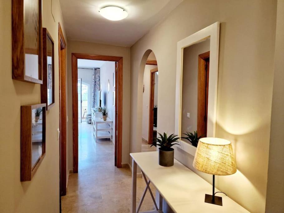 Ferienwohnung Royal Golf View: 2Br, Pools & Ac Sitio de Calahonda Exterior foto