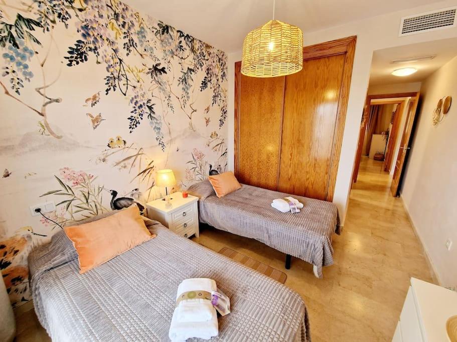 Ferienwohnung Royal Golf View: 2Br, Pools & Ac Sitio de Calahonda Exterior foto